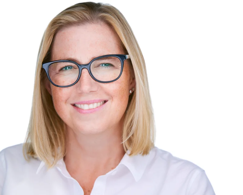 Isolde Baylor — on-site corporate headshot photographer Philadelphia